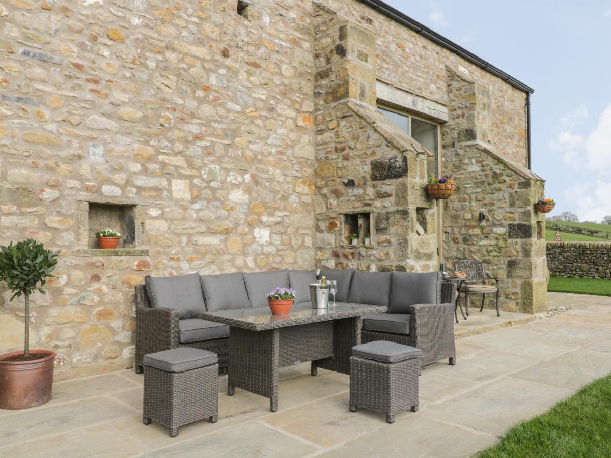 Crane Field Laithe Airton Exterior foto
