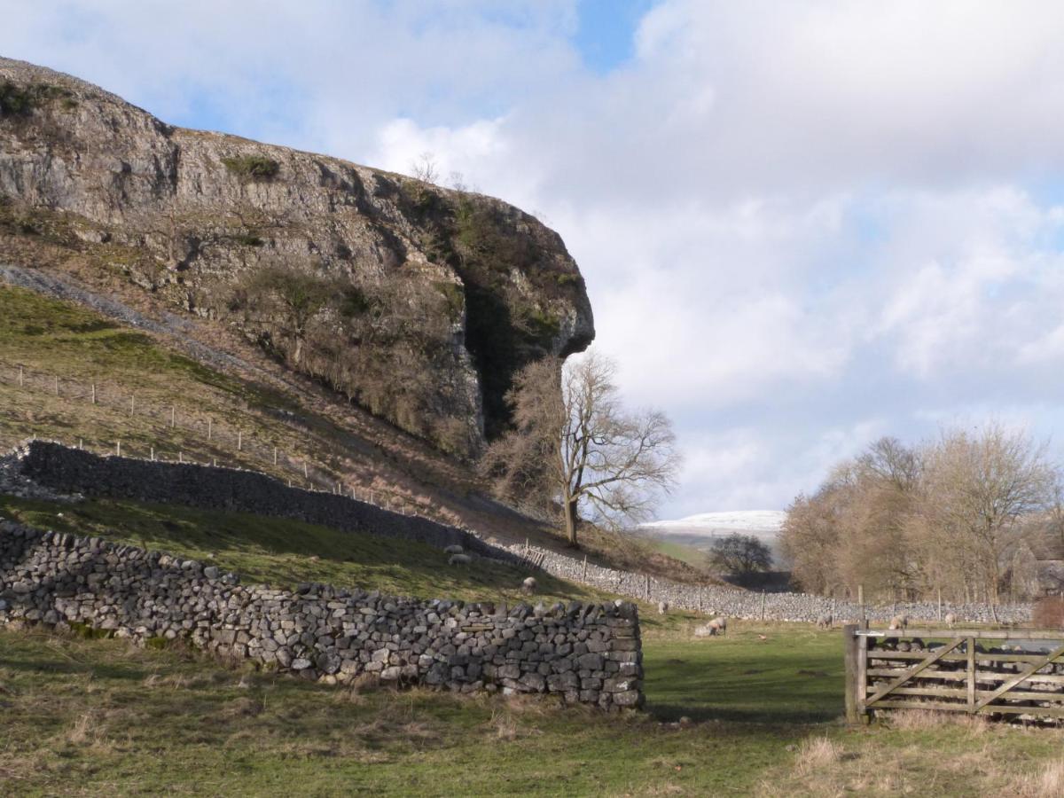 Crane Field Laithe Airton Exterior foto